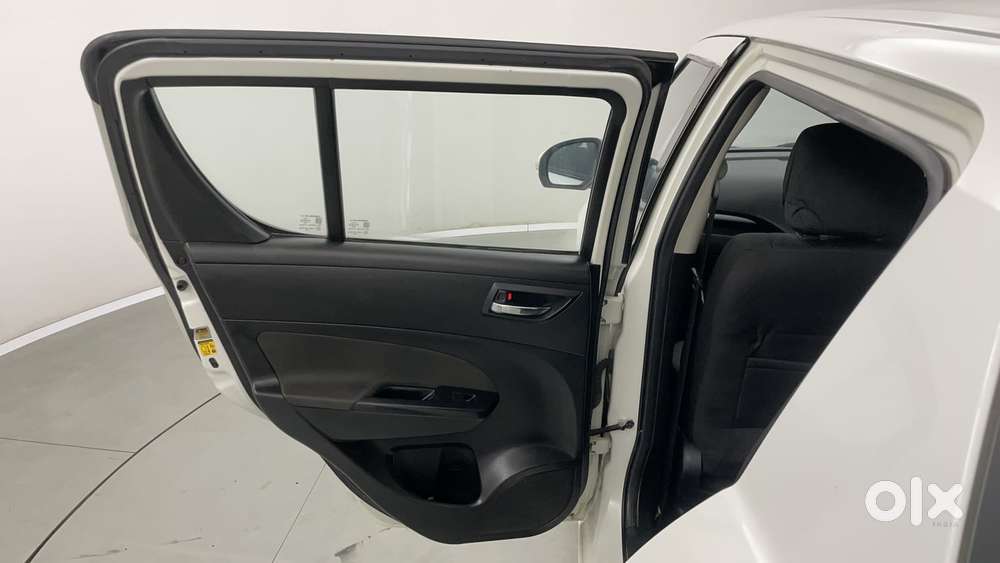 Maruti Suzuki Swift Vvt Vxi, 2014, Petrol