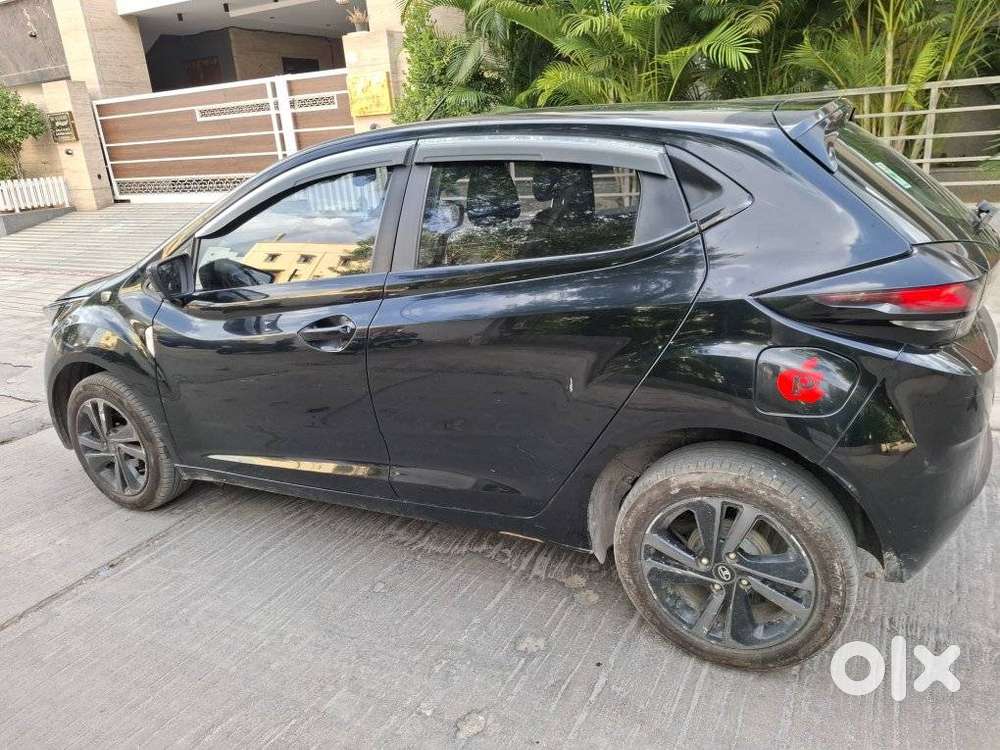 Tata Altroz Xz, 2022, Petrol
