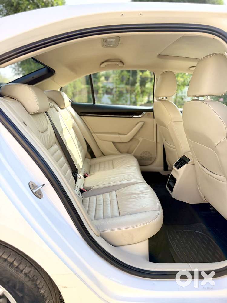 Skoda Octavia 2.0 Ambition Tdi Cr At, 2016, Diesel