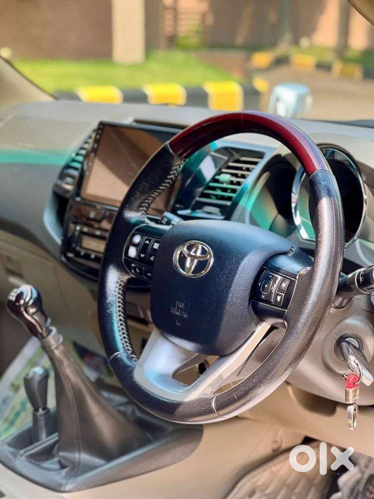 Toyota Fortuner 3.0 4x4 Manual, 2010, Diesel