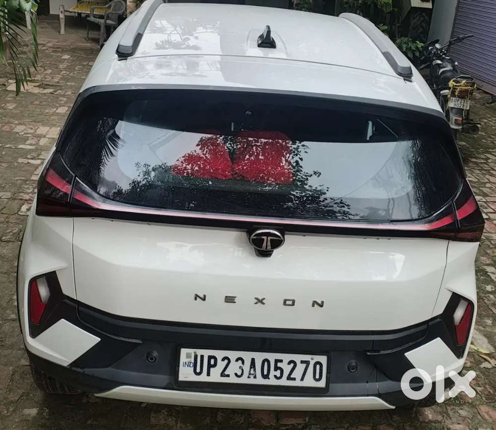 Tata Nexon 2024 Petrol
