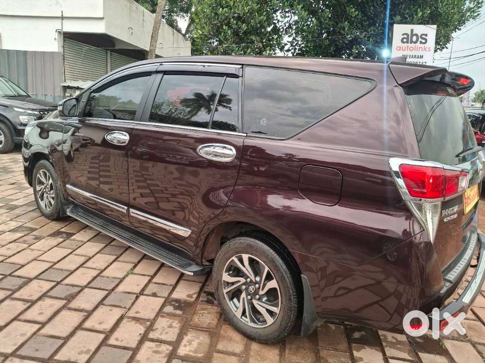 Toyota Innova Crysta 2.4 Gx Limited Edition At 8 Str, 2021, Diesel