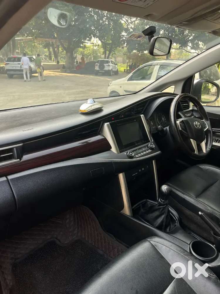 Toyota Innova Crysta 2020 Diesel Well Maintained