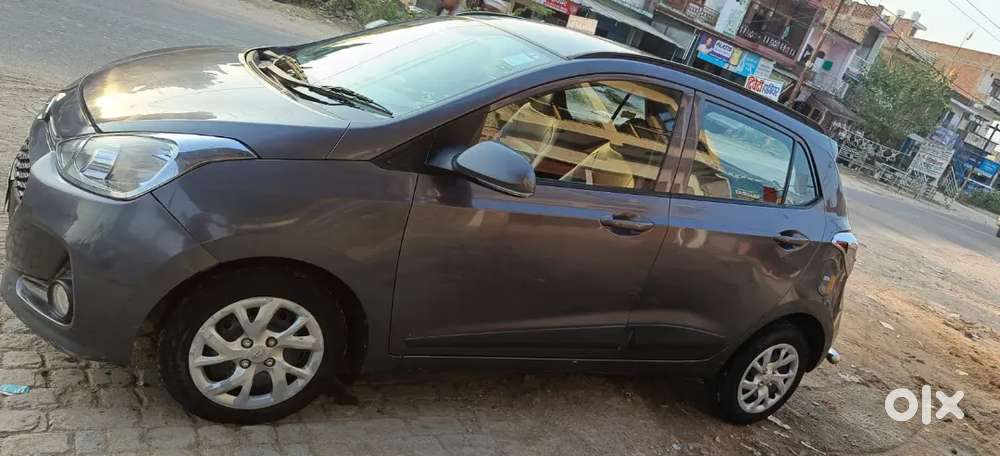 Hyundai Grand I10 2017 Diesel 84000 Km Driven