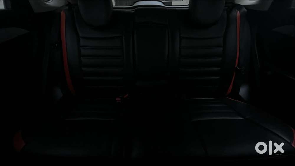 Maruti Suzuki Vitara Brezza 1.5 Zxi Plus At Dual Tone, 2021, Petrol