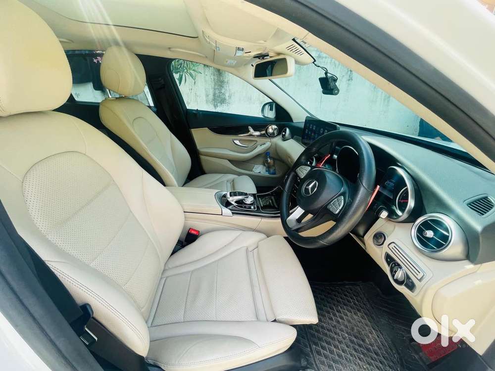 Mercedes-benz C-class 200 Cgi At Classic, 2017, Petrol