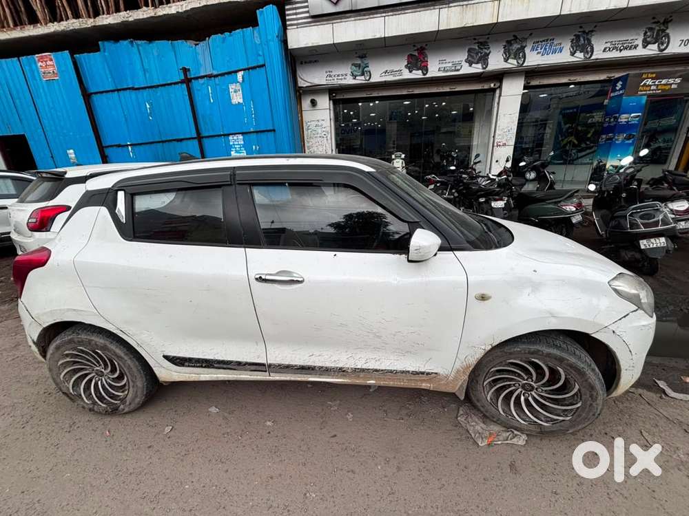 2020 Maruti Swift Lxi Manual Car
