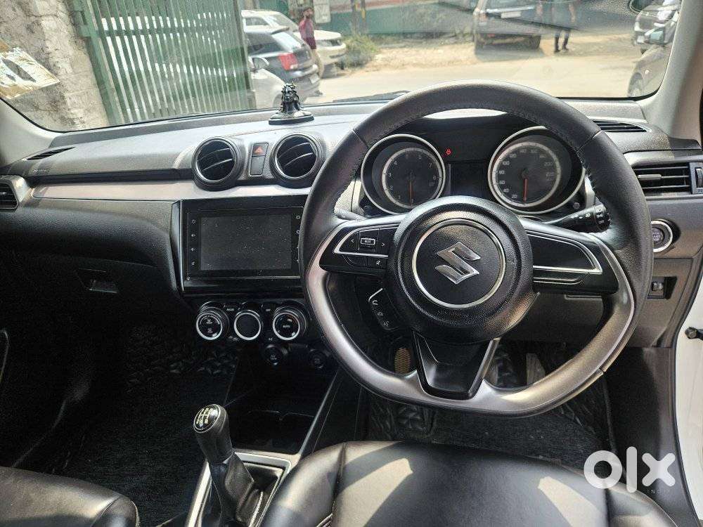 Maruti Suzuki Swift Vvt Zxi, 2022, Petrol