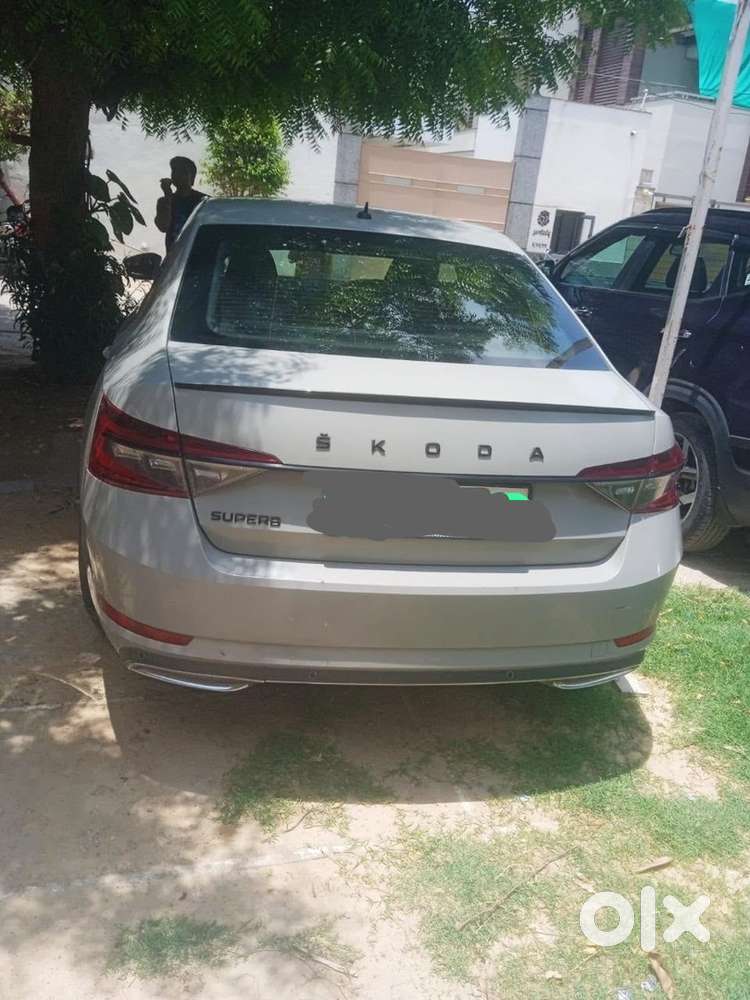 Skoda Superb Petrol 2022