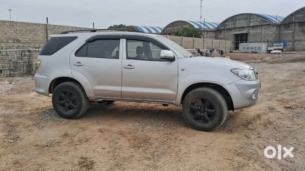 Toyota Fortuner Diesel Manual 2012