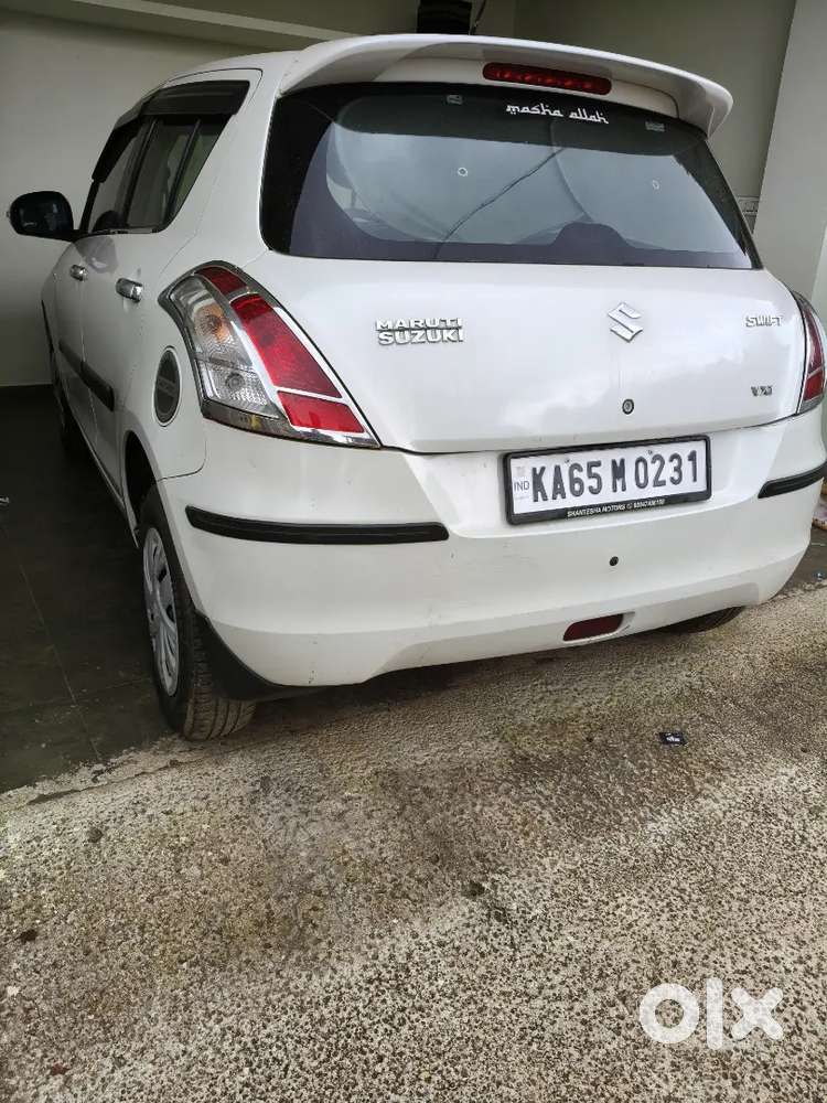 Maruti Suzuki Swift Petrol 2015