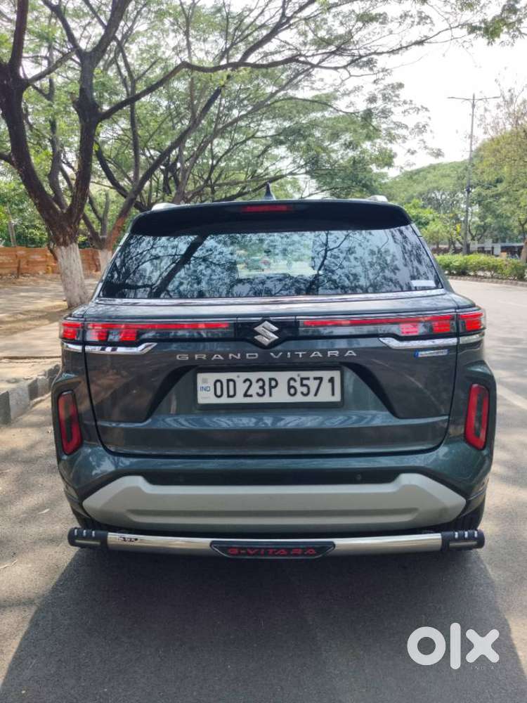 Maruti Suzuki Grand Vitara 1.5 Delta Smart Hybrid At, 2023, Petrol