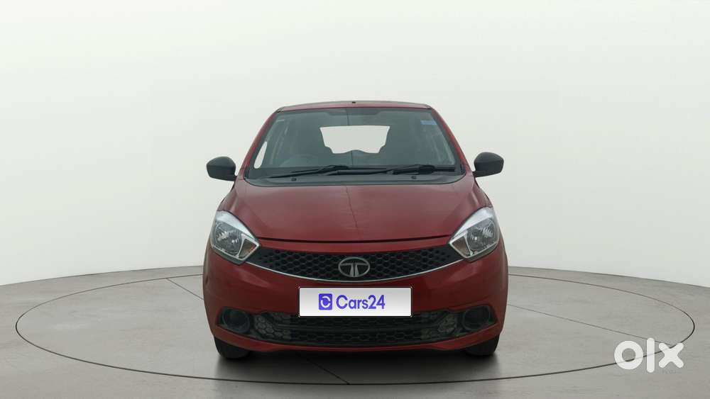 Tata Tiago 1.2 Revotron Xm, 2017, Petrol