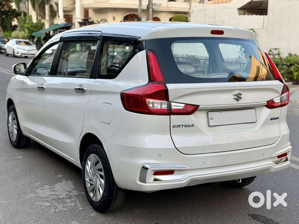 Maruti Suzuki Ertiga 1.5 Vxi, 2023, Petrol