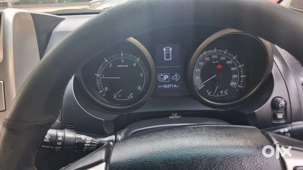 Toyota Land Cruiser Prado Vx L, 2011, Diesel
