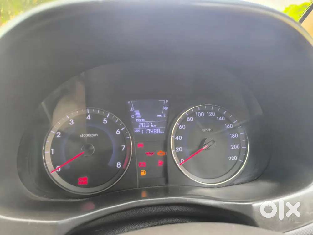 Hyundai Verna Crdi 2016 Top Model Vip Number