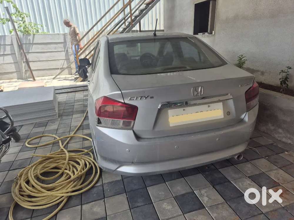 Honda City (2011) Petrol + Cng.