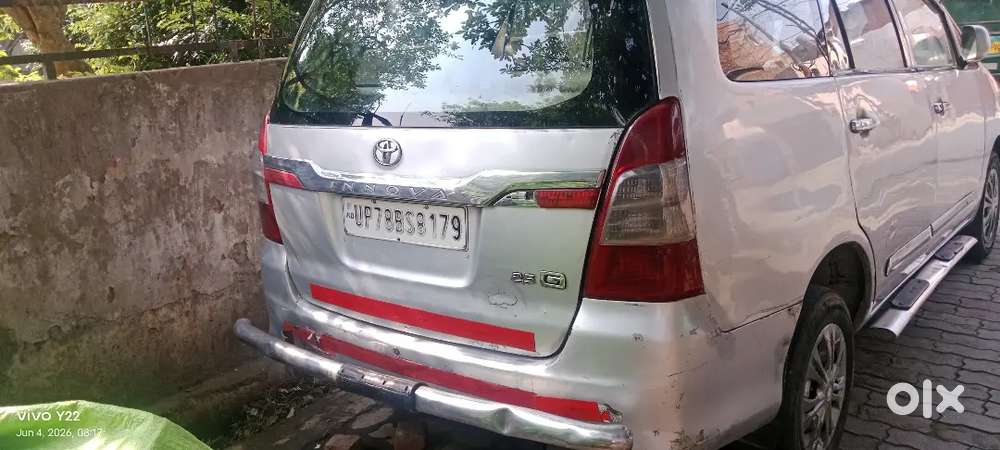 Toyota Innova 2009 Diesel 270000 Km Driven.