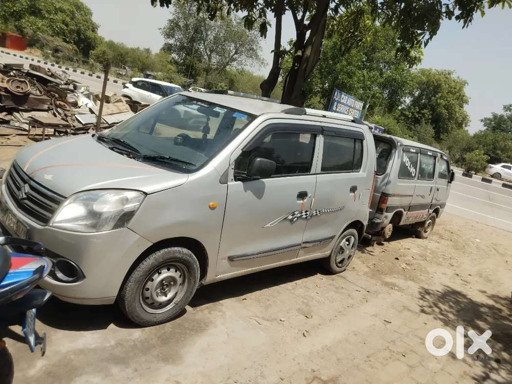 फर्स्ट हैंड