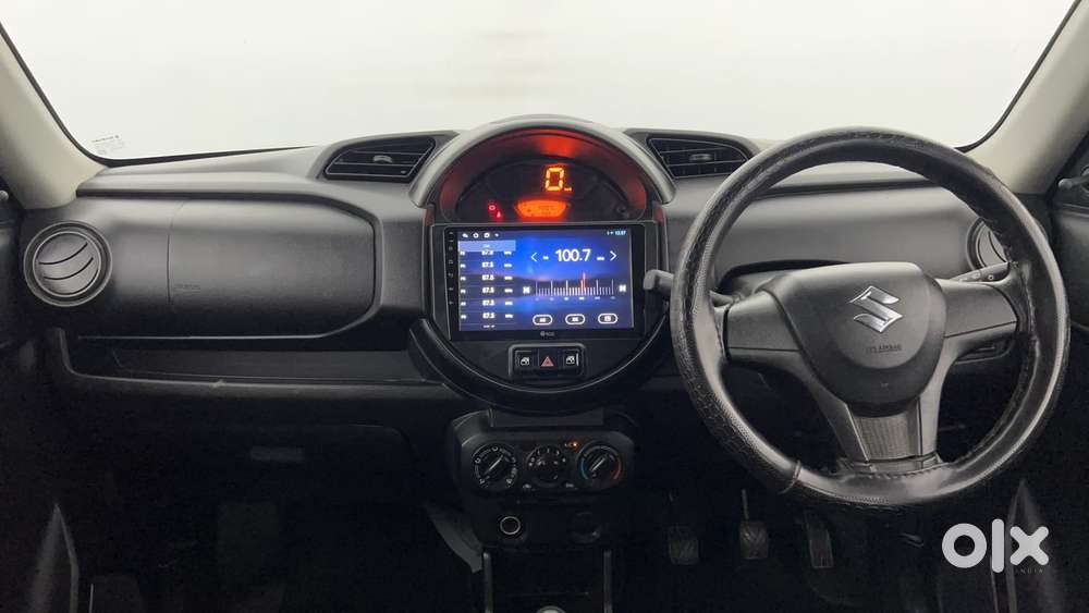 Maruti Suzuki S-presso Vxi, 2024, Petrol