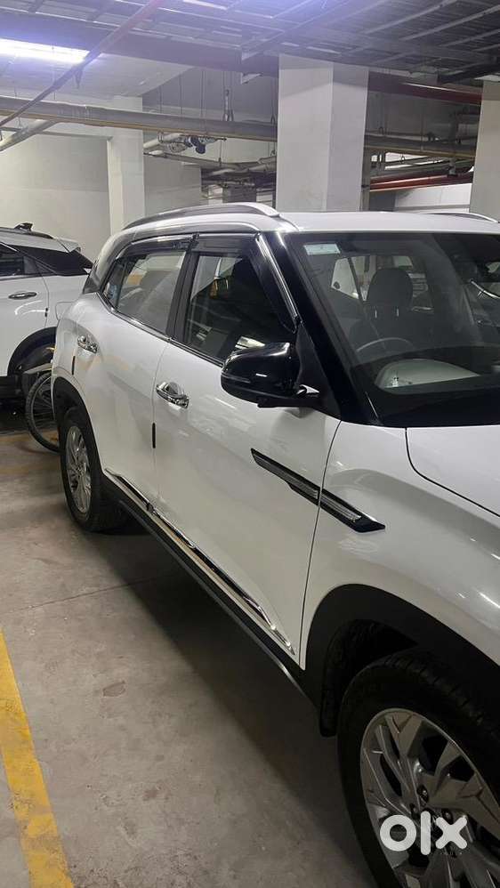 Hyundai Creta 2023 Petrol 25k Driven In Showroom Condition