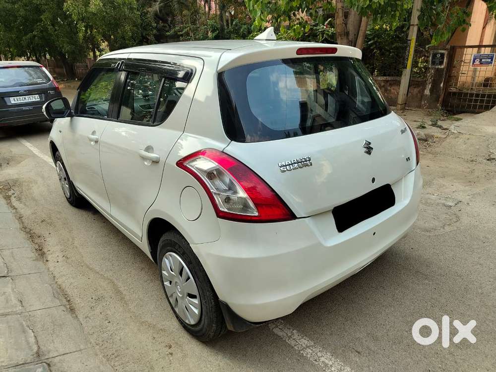 Maruti Suzuki Swift Vxi + Manual, 2014, Petrol