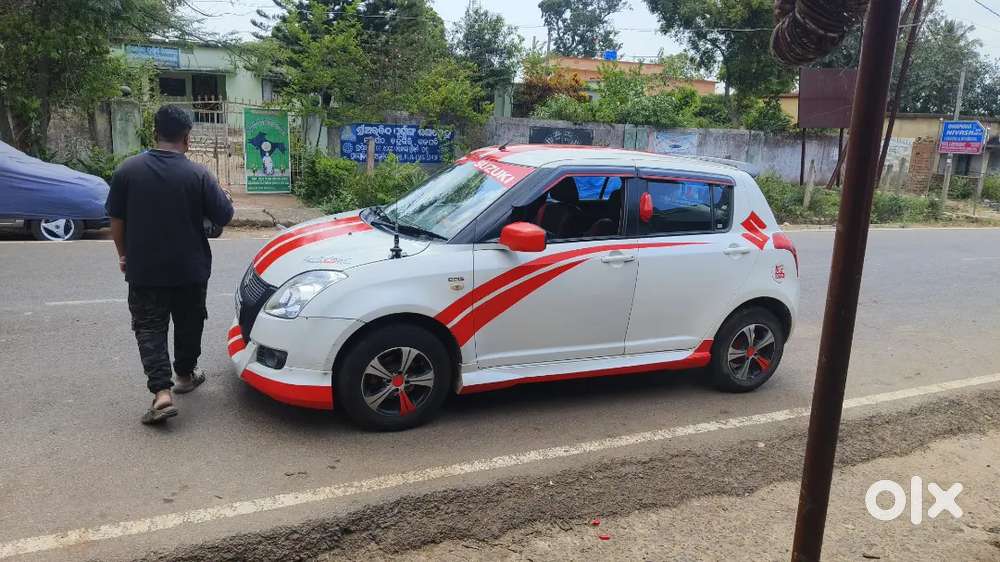 Maruti Suzuki Swift 2009 Diesel 110000 Km Driven