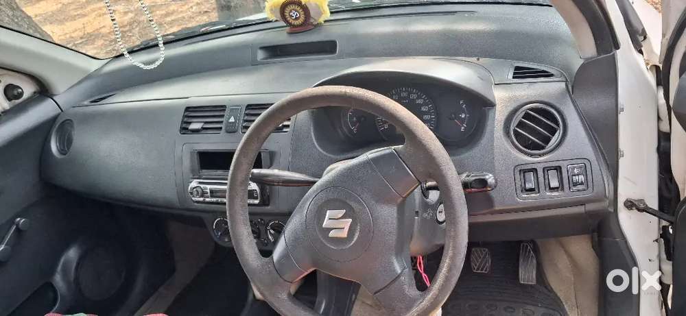 Maruti Dzire Tour 2016