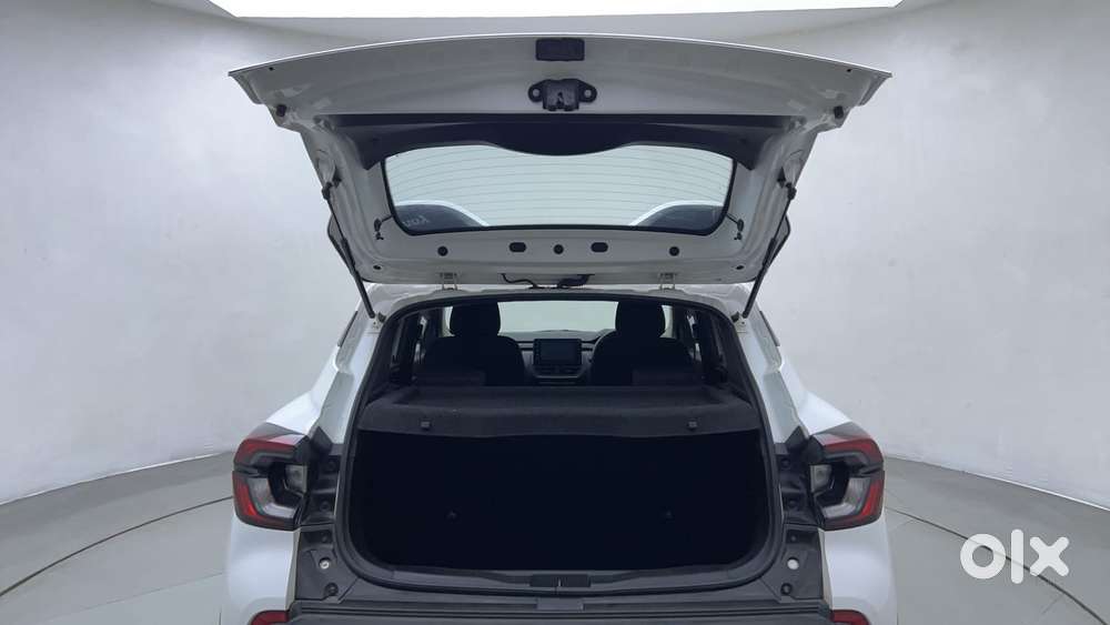 Renault Kiger Rxz Turbo Cvt, 2022, Petrol