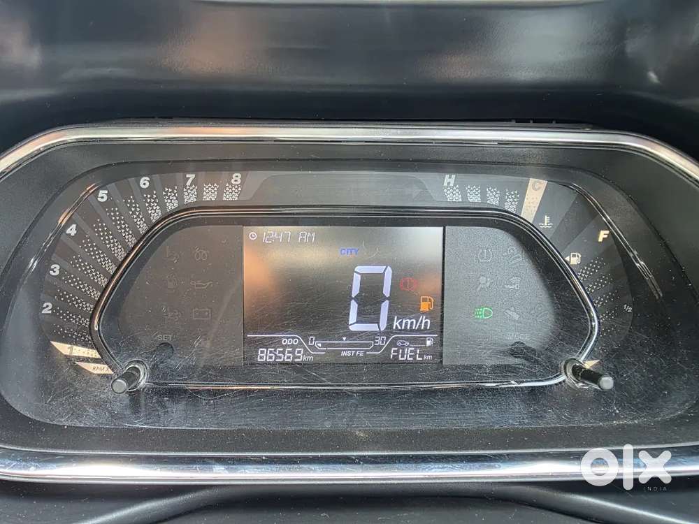 Tata Nexon 2022  Petrol