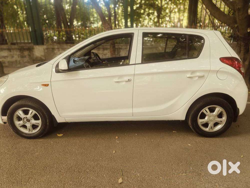 Hyundai I20 Magna, 2010, Petrol