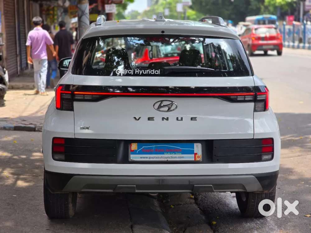 Hyundai Venue [2022-ongoing] 1.5 Crdi Sx, 2023, Diesel