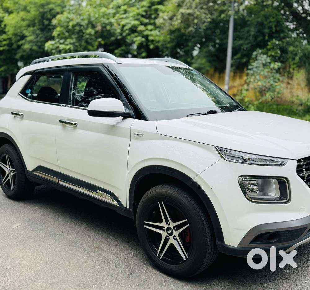 Hyundai Venue S 1.2 Petrol, 2022, Petrol