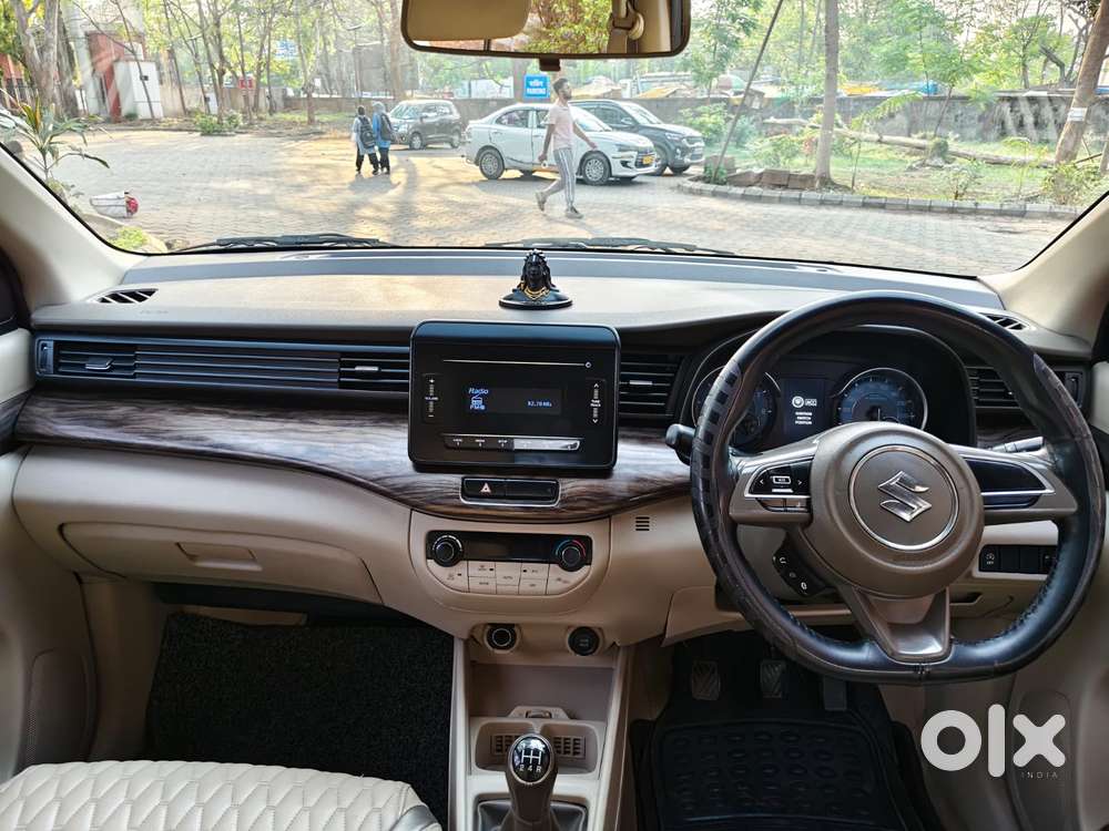 Maruti Suzuki Ertiga 2022-2023 Zxi, 2022, Petrol