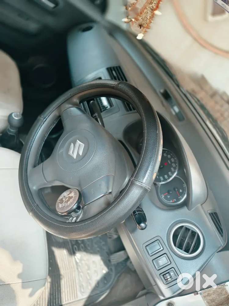 Maruti Suzuki Swift 2009 Diesel 137056 Km Driven