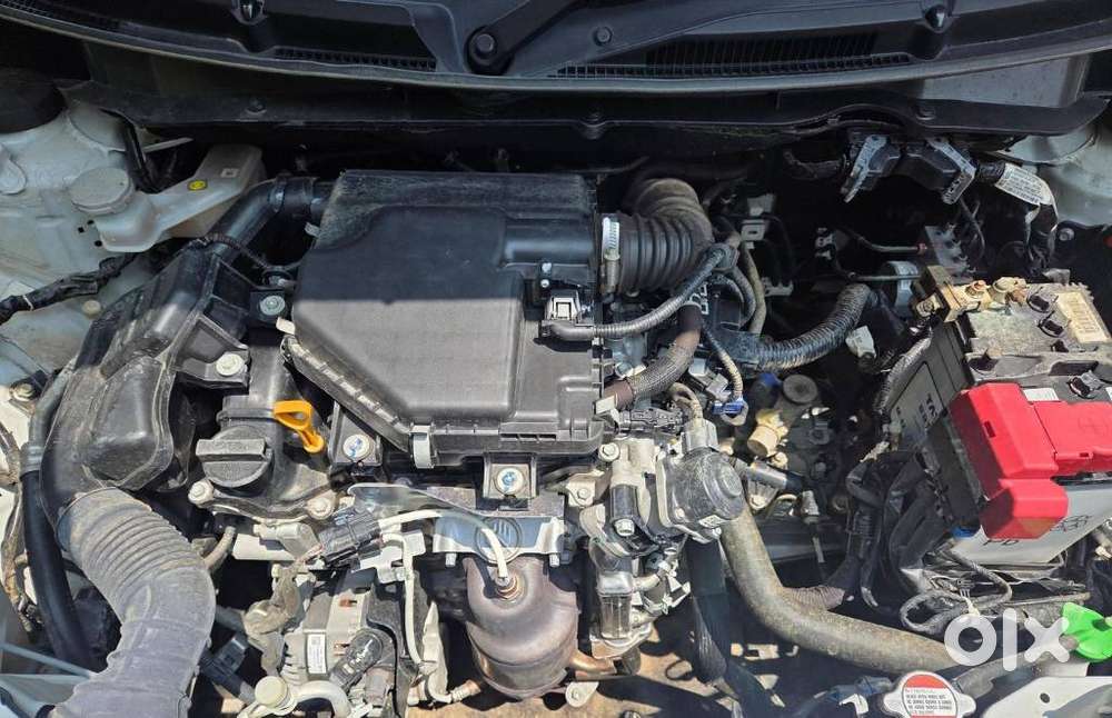 Maruti Suzuki Swift Vxi Abs Bsiv, 2024, Petrol