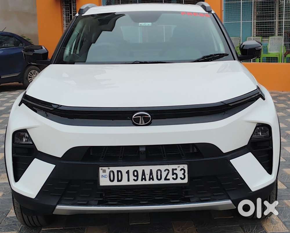 Tata Nexon Creative Plus 1.2 Revotron Petrol 6 Mt, 2024, Petrol