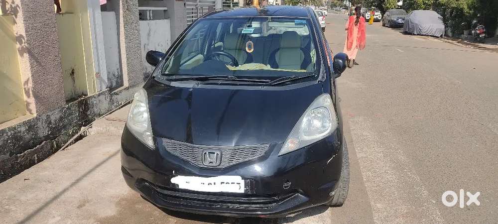 Honda Jazz 2010 Cng & Hybrids 124000 Km Driven