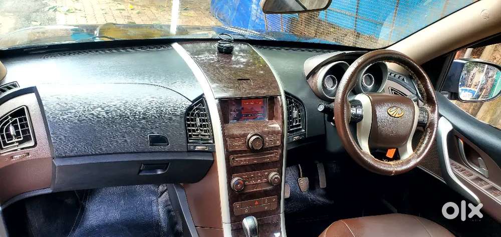 Mahindra Xuv500 W8