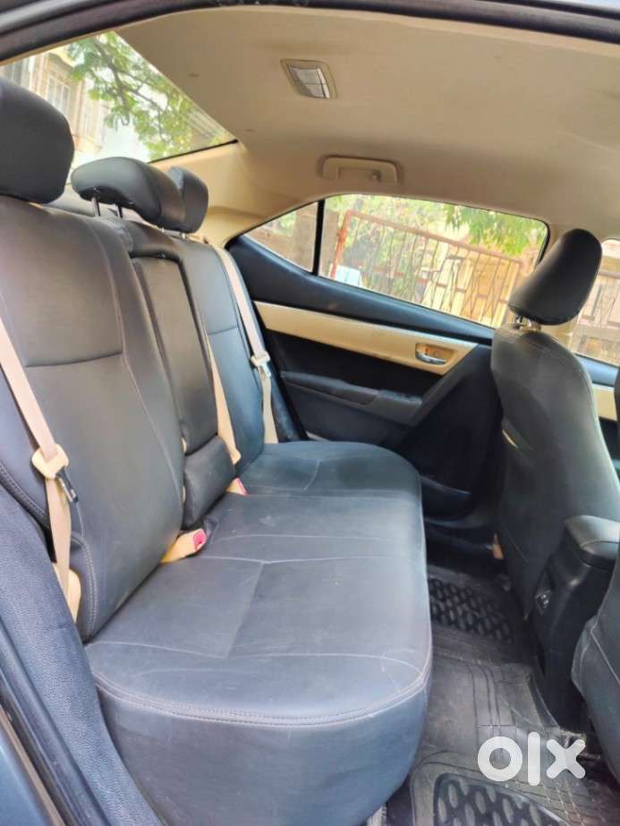 Toyota Corolla Altis [2014-2017] 1.8 G Cvt, 2017, Petrol