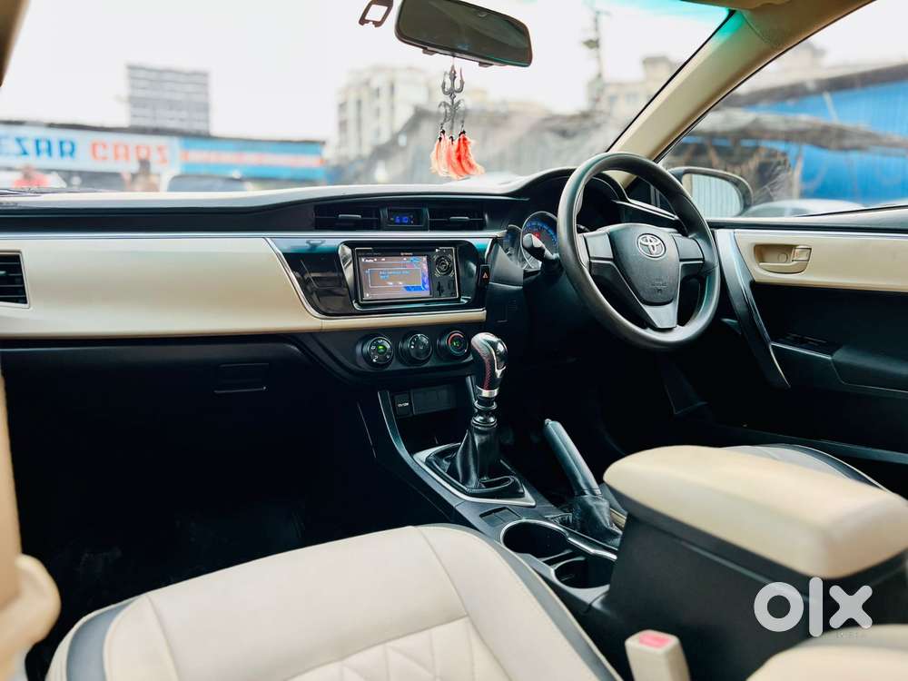 Toyota Corolla Altis, 2014, Petrol
