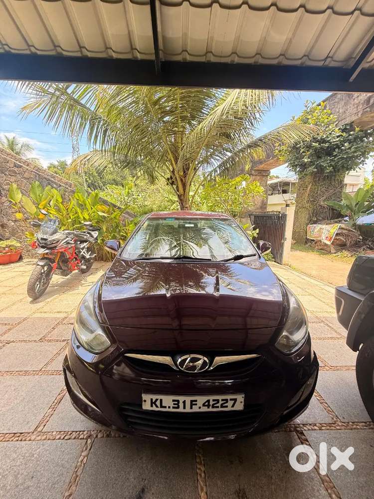 Hyundai Verna 1.6 Ex 2013 Petrol Manual