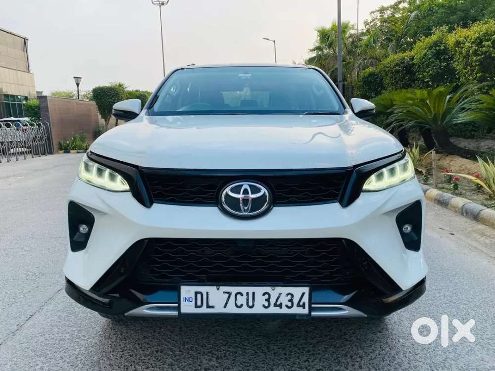 Toyota Fortuner Legender, 2022, Diesel