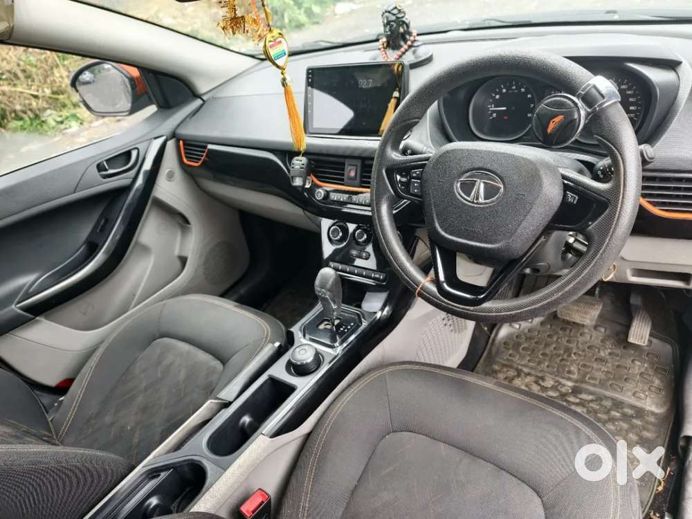 Tata Nexon Kraz Plus Amt, 2020, Petrol