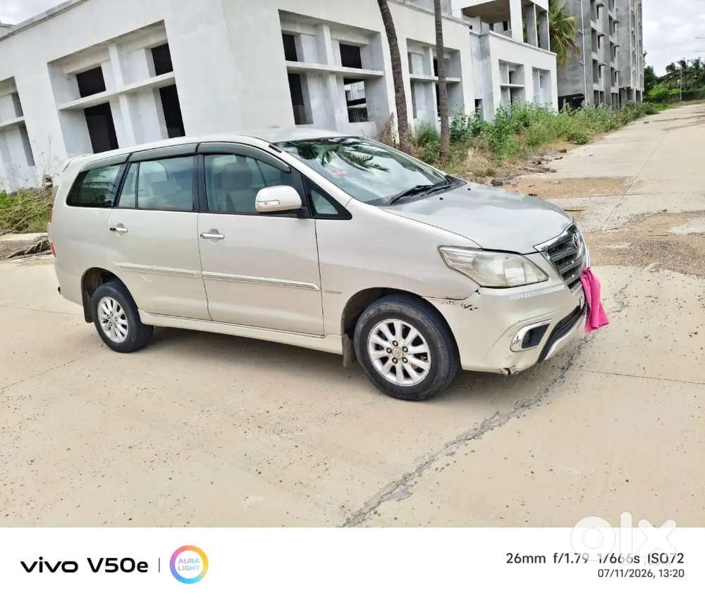 Toyota Innova Diesel 2013 Second Owner