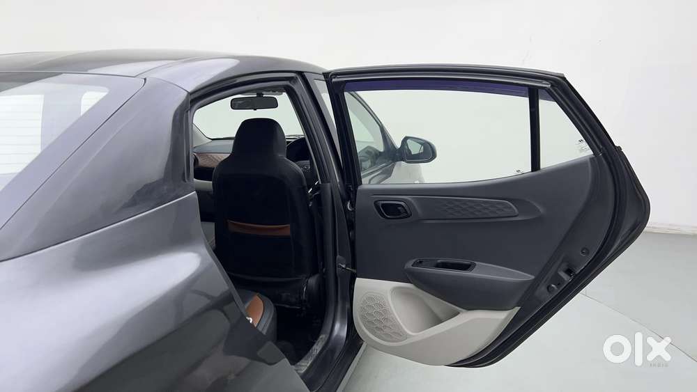 Hyundai Aura [2023-ongoing] 1.2 S Petrol Manual, 2021, Petrol