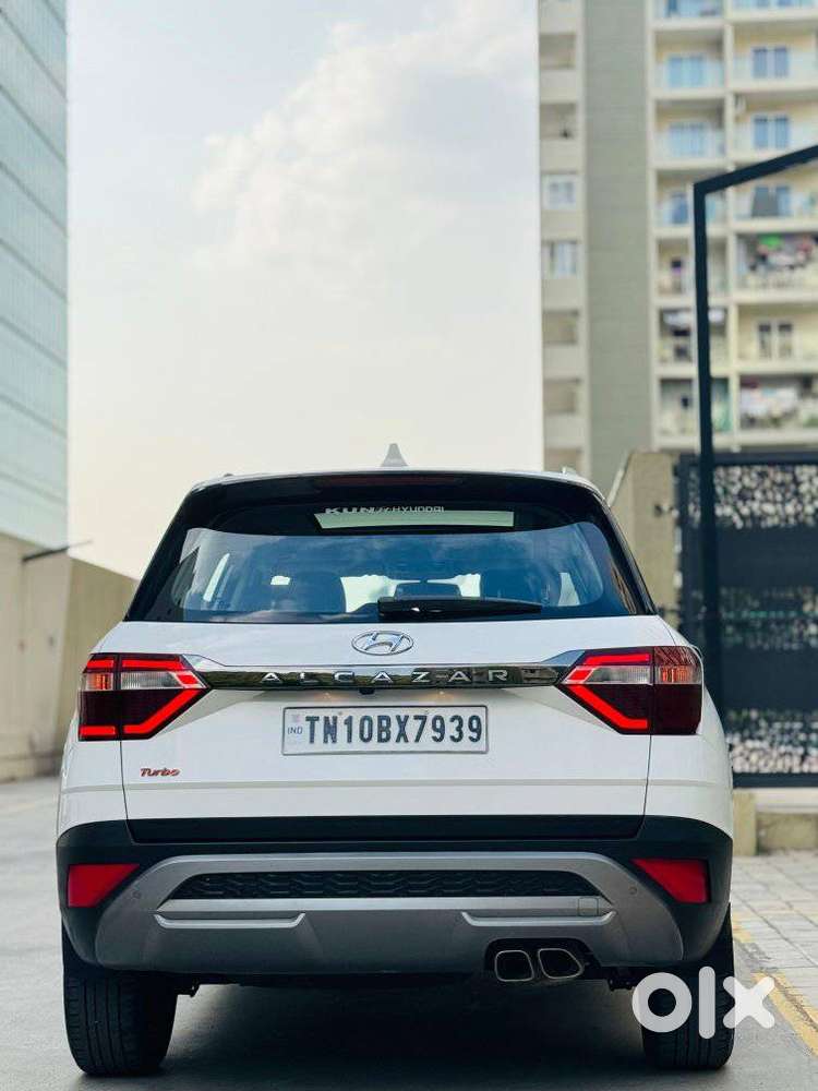 Hyundai Alcazar Prestige 7-seater, 2024, Petrol