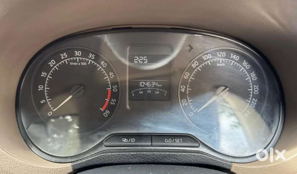 Skoda Rapid 2016 Diesel 105000 Km Driven