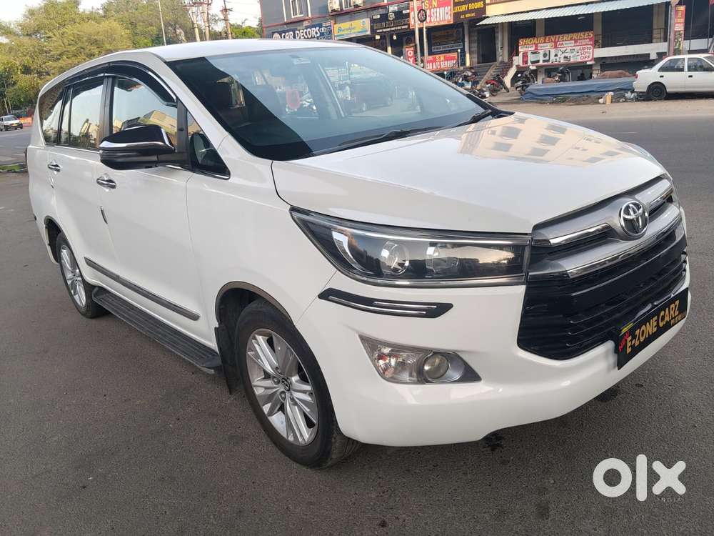 Toyota Innova Crysta 2.8z Automatic, 2018, Diesel