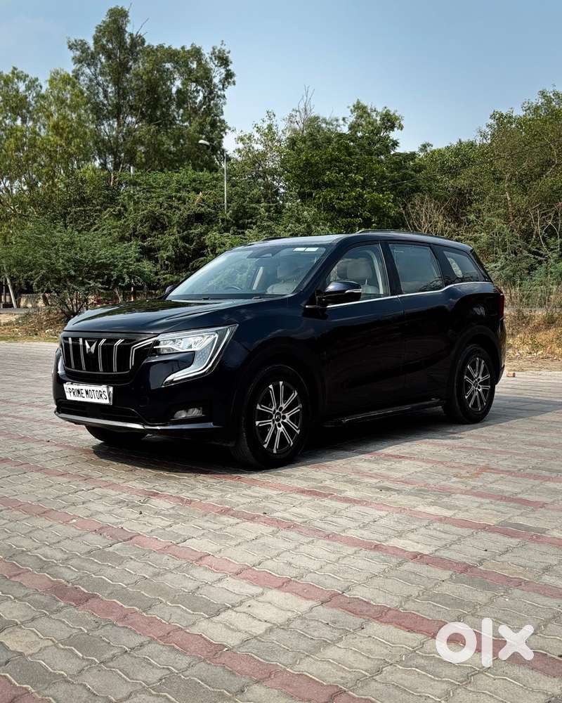 Mahindra Xuv700 2.2 Ax 7 Diesel At Str, 2023, Diesel